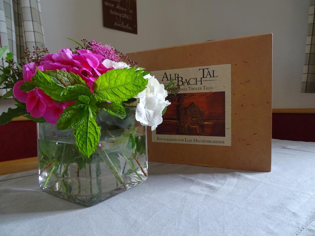 Anna'S Appartement Alpbach Bagian luar foto